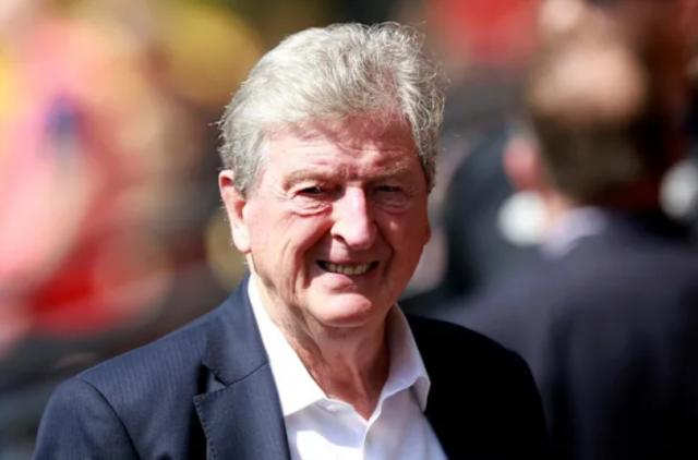 Leyu Sports 在线入口-78岁老帅霍奇森出山,担任布里斯托尔城临时主帅